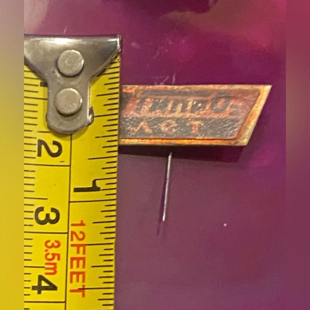 Vintage Soviet Pin #9149